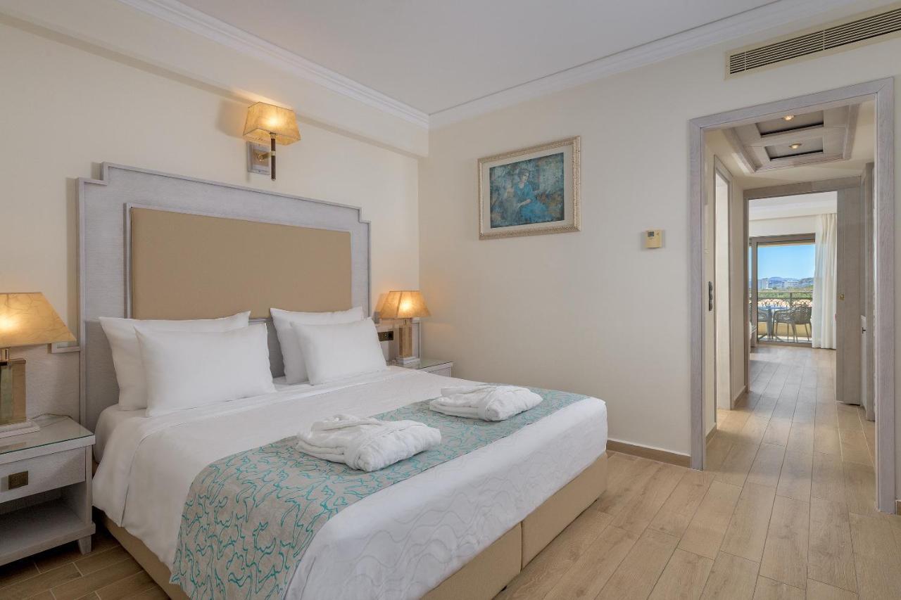 La Marquise Luxury Complex Resort
