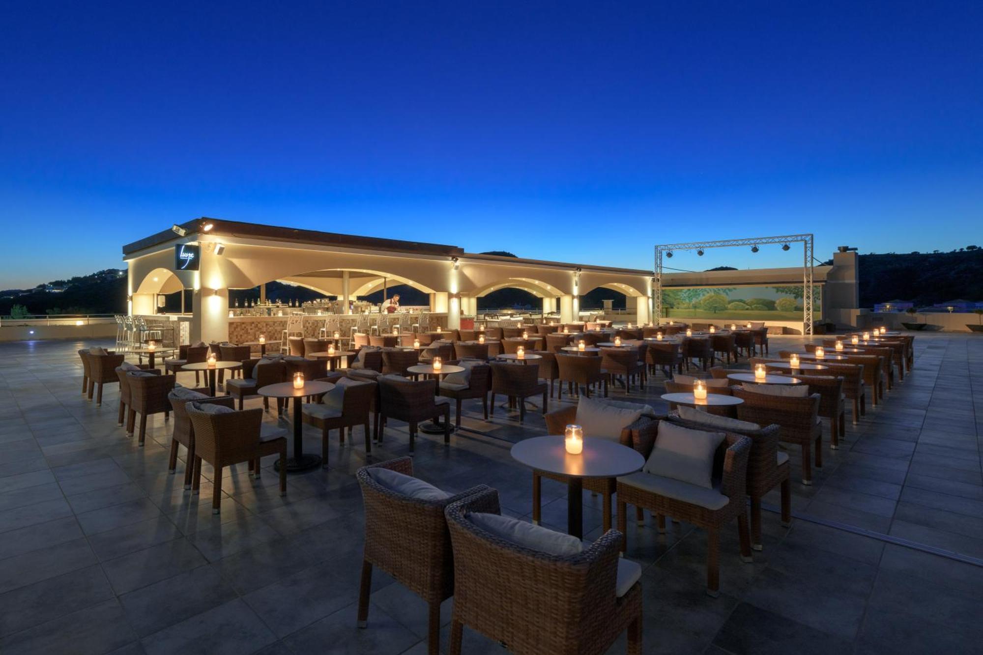 La Marquise Luxury Complex
