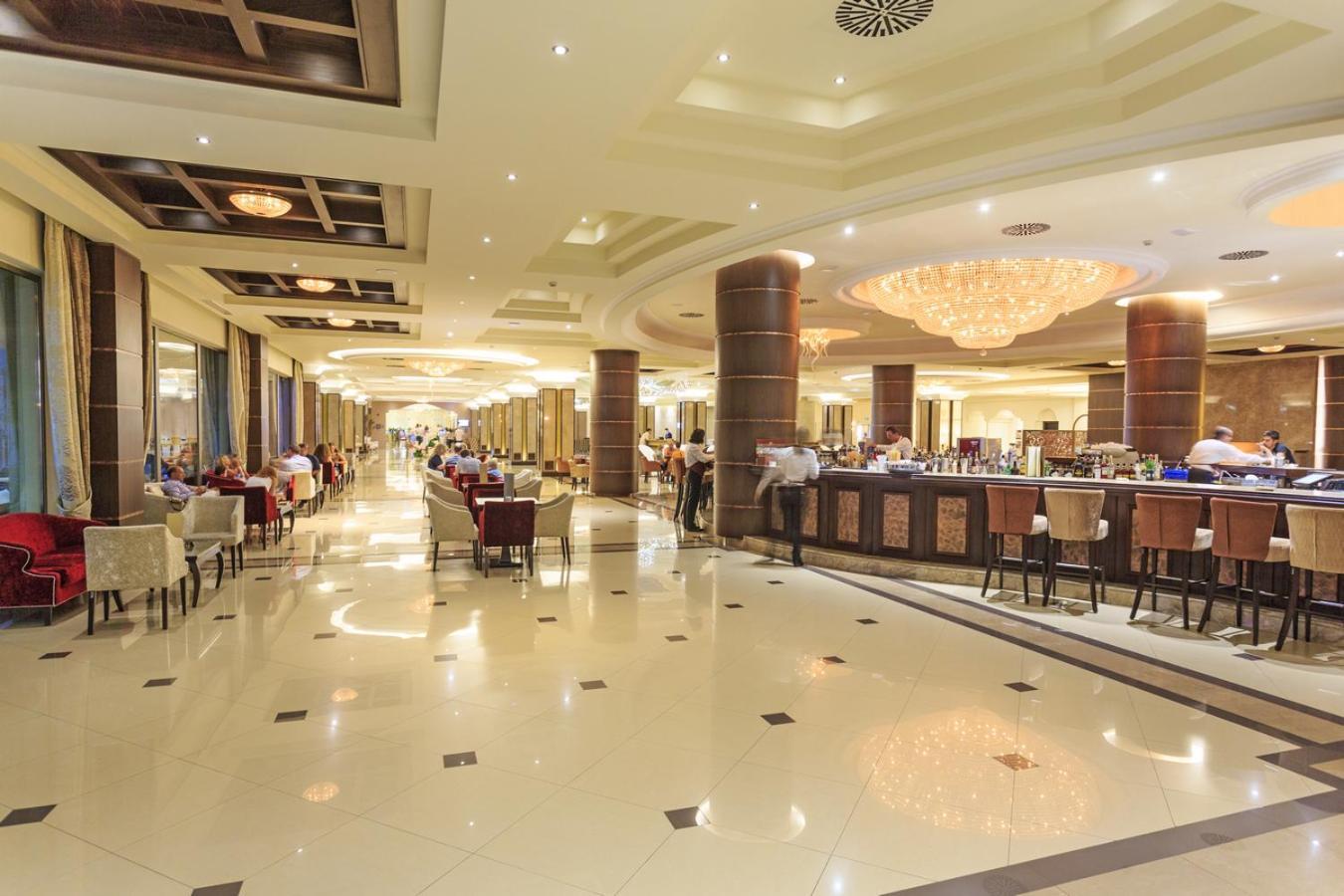 La Marquise Luxury Complex